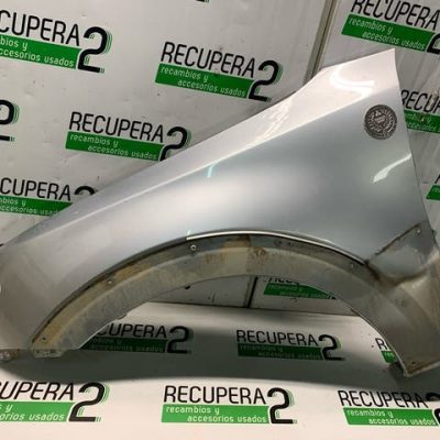 Aleta izquierda Mitsubishi Montero v80