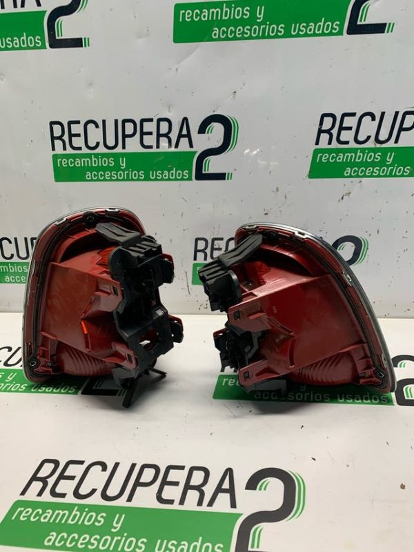 Pilotos traseros MINI R56 2007