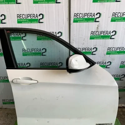 Puerta derecha bmw x1 e84
