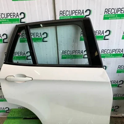Puerta trasera derecha bmw x1 e84