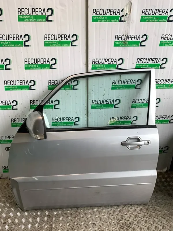 Puertas Mitsubishi Montero cortó v80