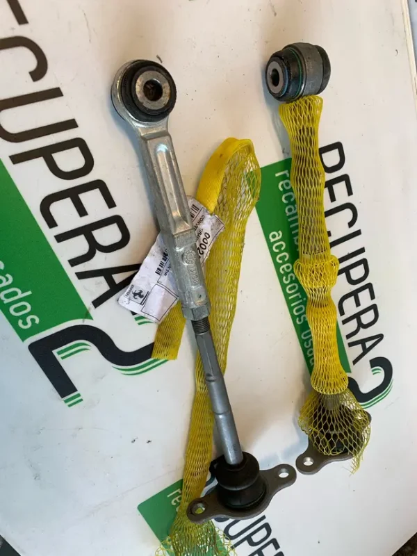 Brazos traseros FERRARI 458 488 California 238631
