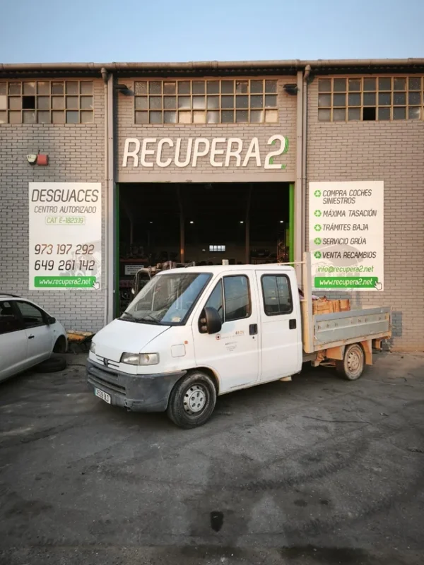 Peugeot Boxer doble cabina